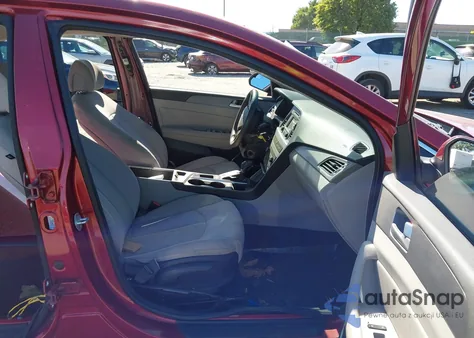 2015 Hyundai Sonata Se z USA, uszkodzony, nr VIN 5NPE24AF0FH192879